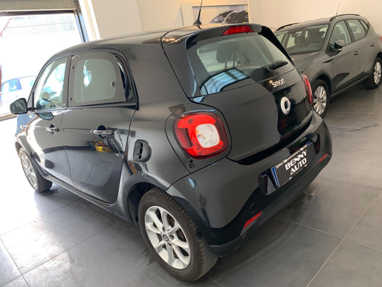 Smart ForFour 70 1.0 Passion