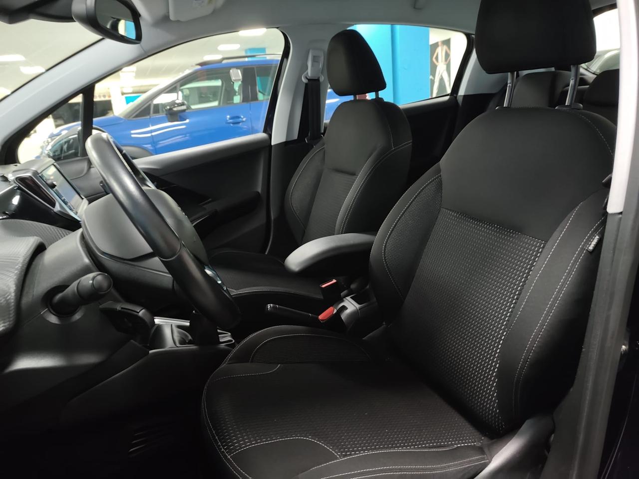 PEUGEOT 208 5p 1.2 puretech Allure 82cv