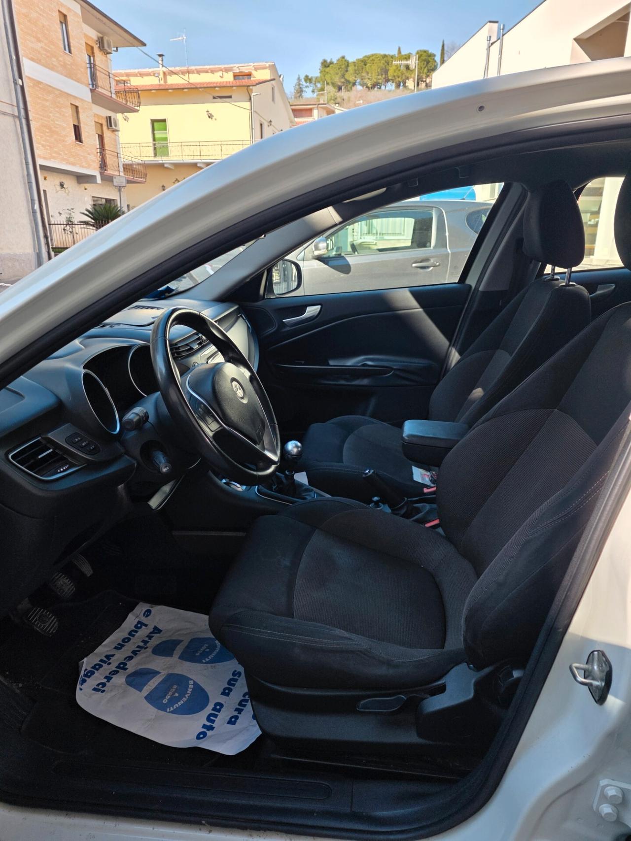 Alfa Romeo Giulietta 2.0 JTDm-2 150 CV Exclusive