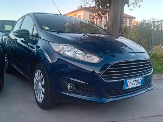 Ford Fiesta 1.5 TDCi 75CV 5 porte Titanium