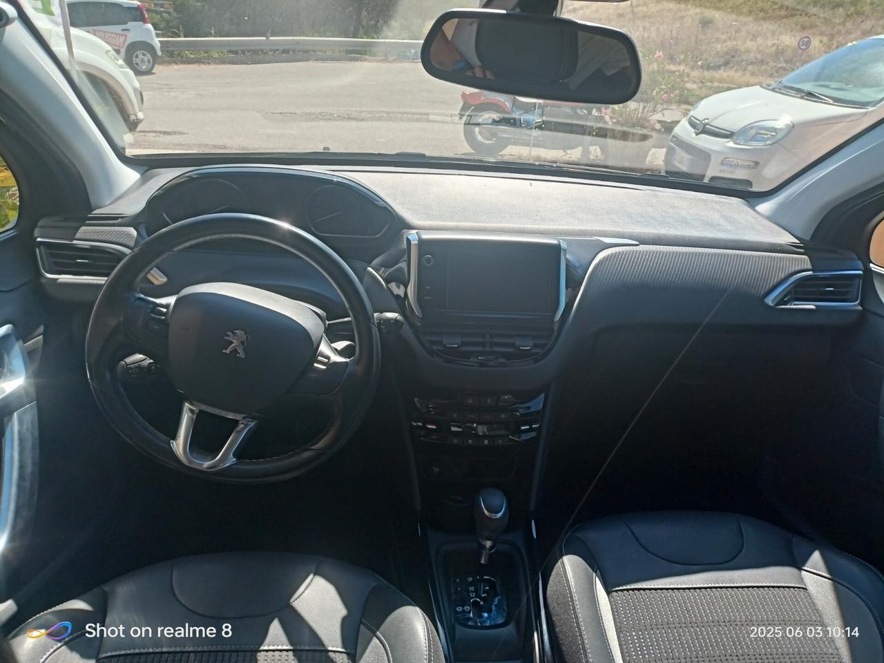 Peugeot 2008 BlueHDi 120 EAT6 S&S Allure
