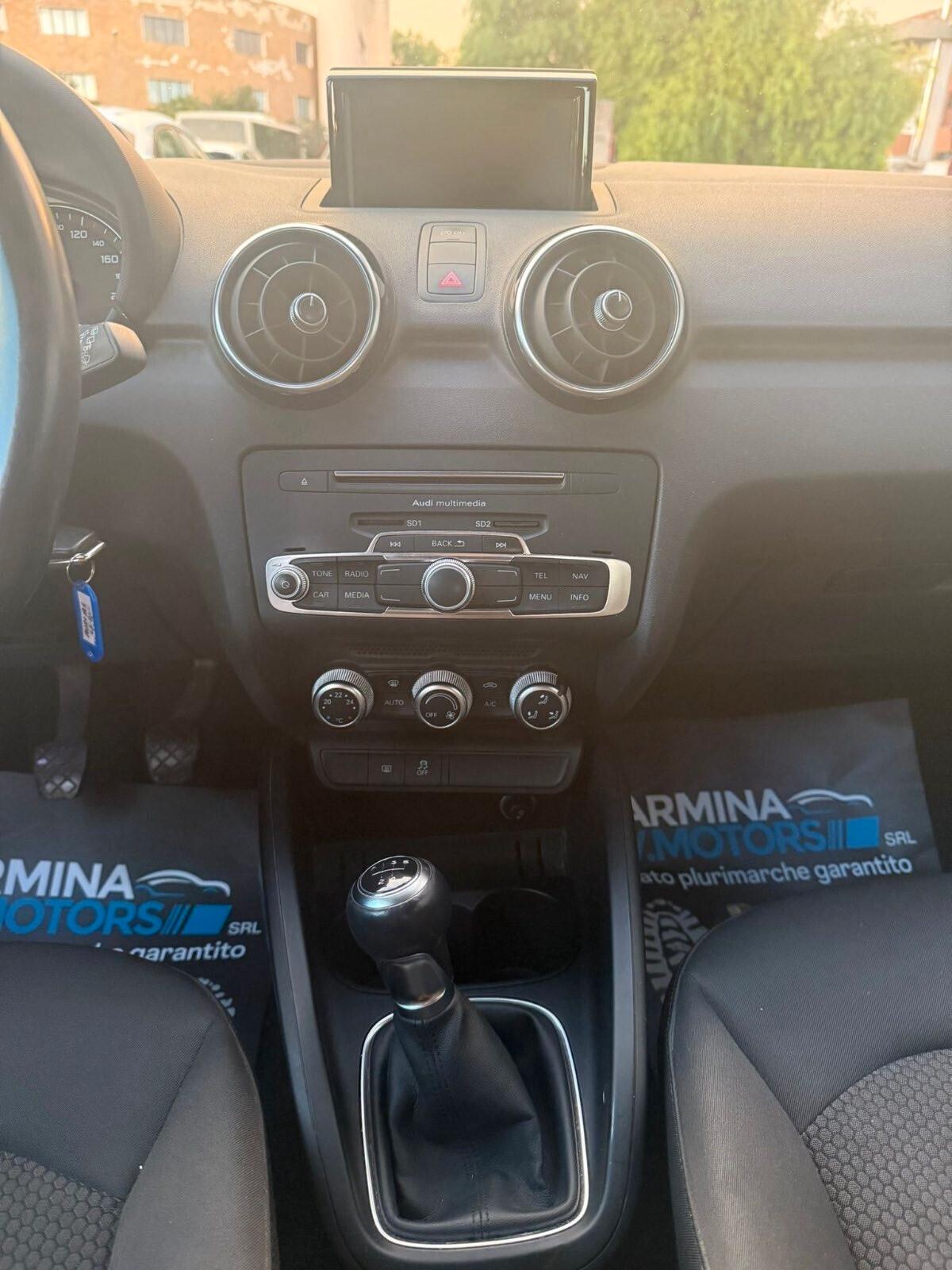 Audi A1 1.6 TDI SLINE BICOLORE