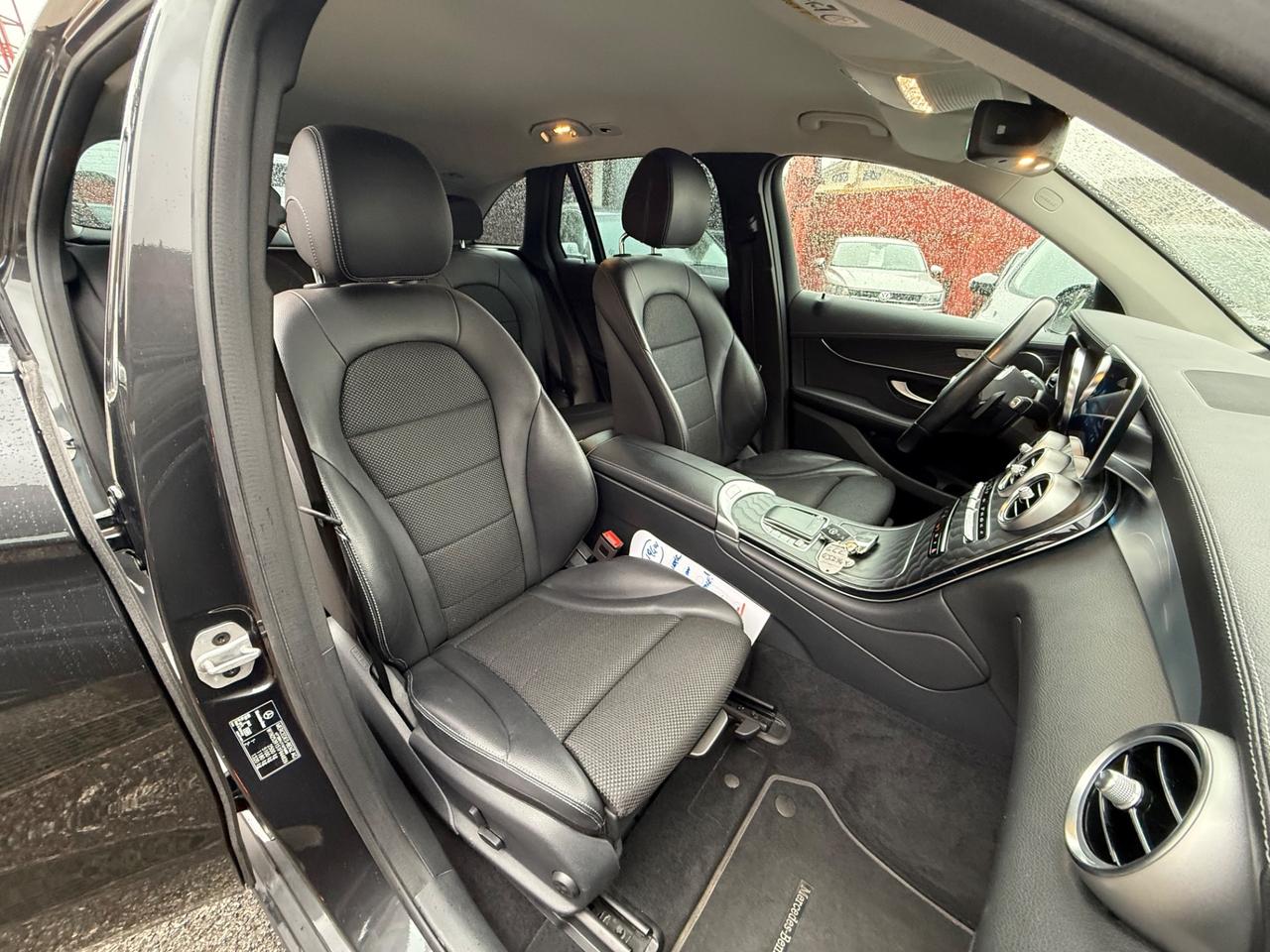 GLC 220 d 4Matic Sport-unipro-rate-iva esposta -