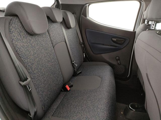 LANCIA Ypsilon 1.0 FireFly 5 porte S&S Hybrid Silver Plus