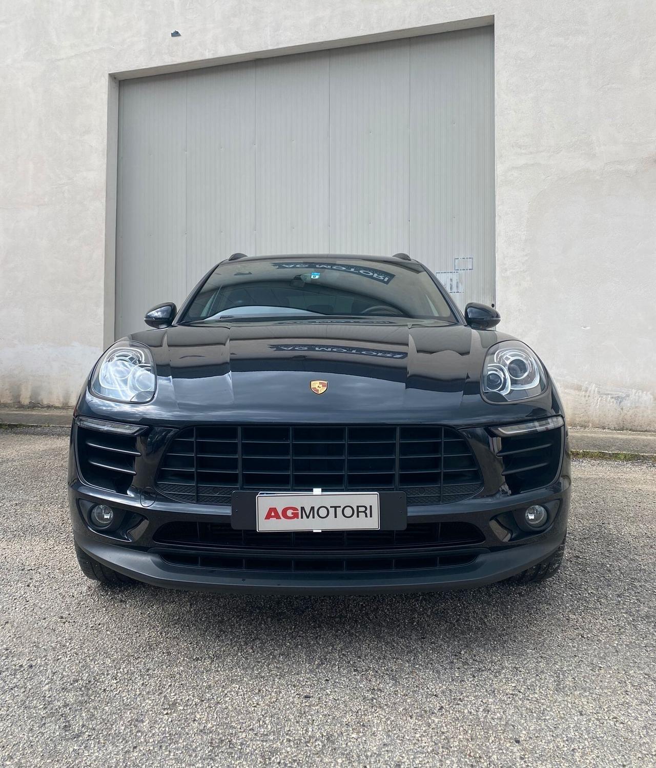 Porsche Macan s