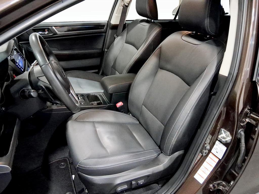 Subaru Outback 2.0d Unlimited lineartronic my16