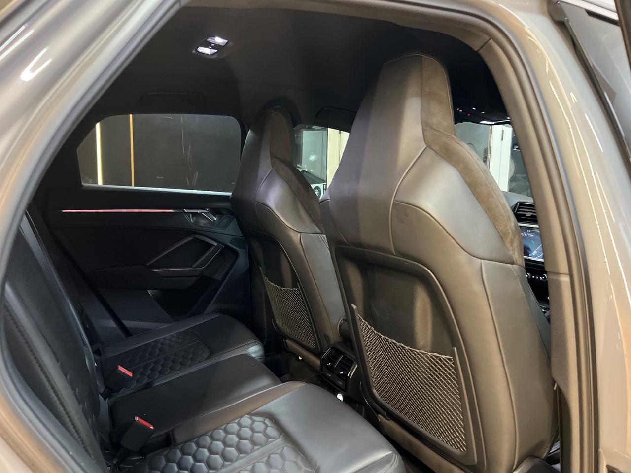 Audi Q3 RS quattro S tronic