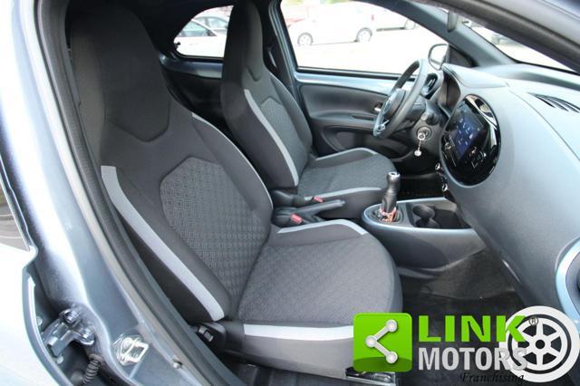TOYOTA Aygo X 1.0 VVT-i 72 CV 5 porte Trend