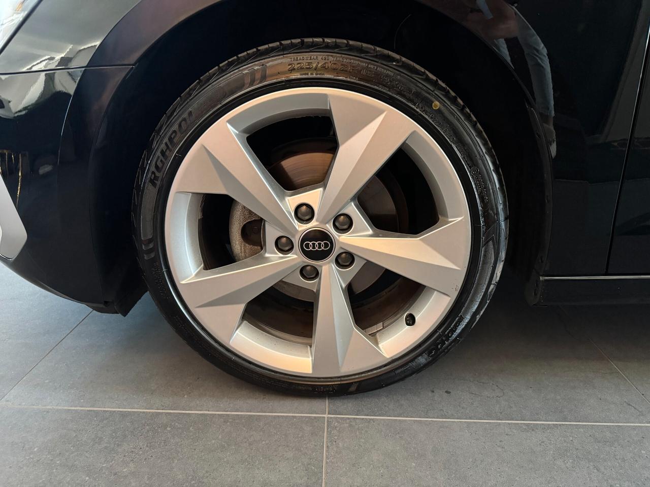 AUDI A3 SPB 35 TDI S-TRONIC BUSINESS ADVANCED 2023