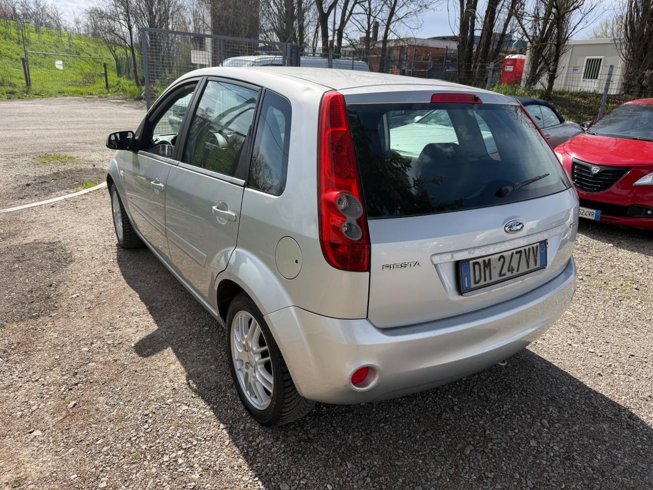 Ford Fiesta 1.4 TDCi 5p. Ghia