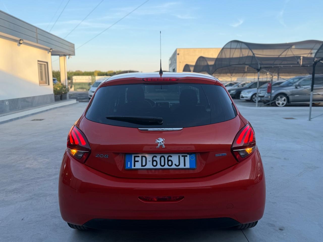 Peugeot 208 BlueHDi 75 5 porte Allure