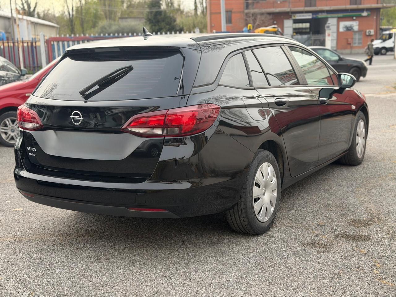 Opel Astra 1.6 CDTI Promo