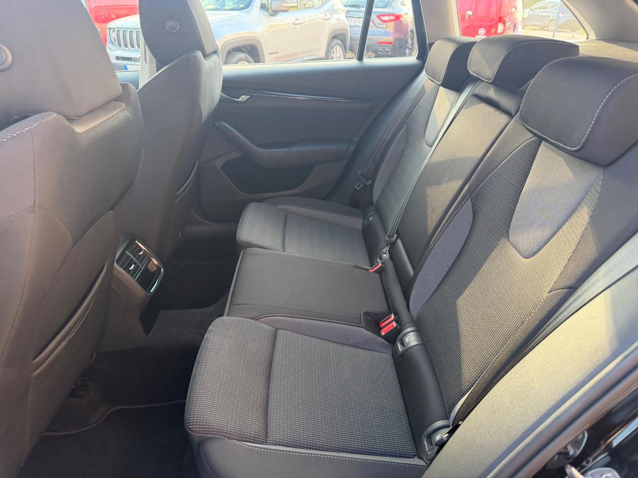 Skoda Octavia 2.0 TDI EVO SCR DSG Wagon Style