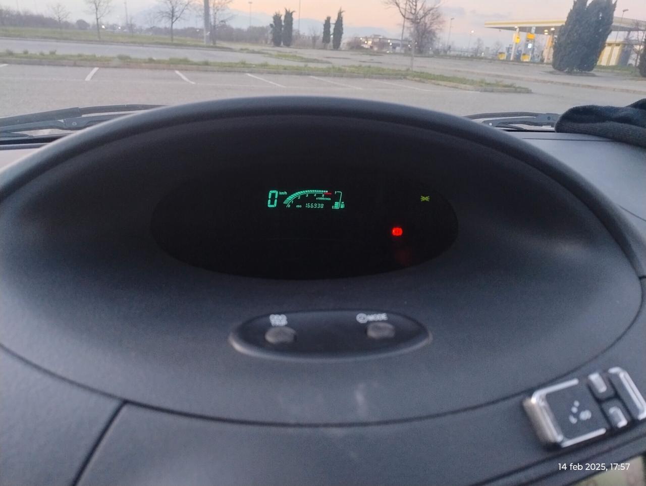 Toyota Yaris 1.4 tdi D-4D 5P Sol Diesel + GPL