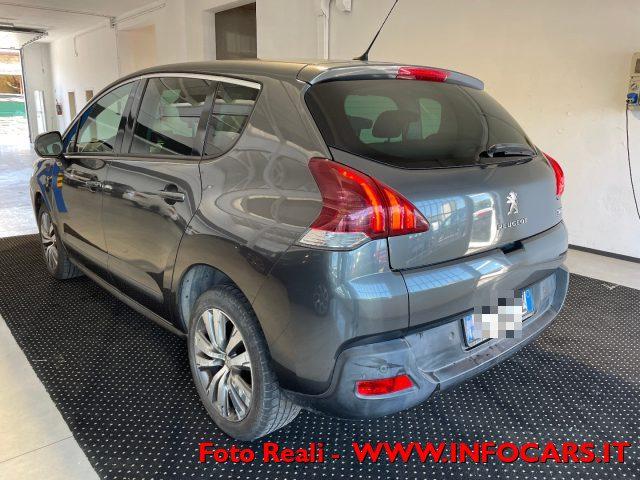 PEUGEOT 3008 1.6 HDi 115CV Active