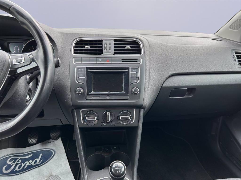 VOLKSWAGEN Polo 5p 1.4 tdi Comfortline 75cv del 2015