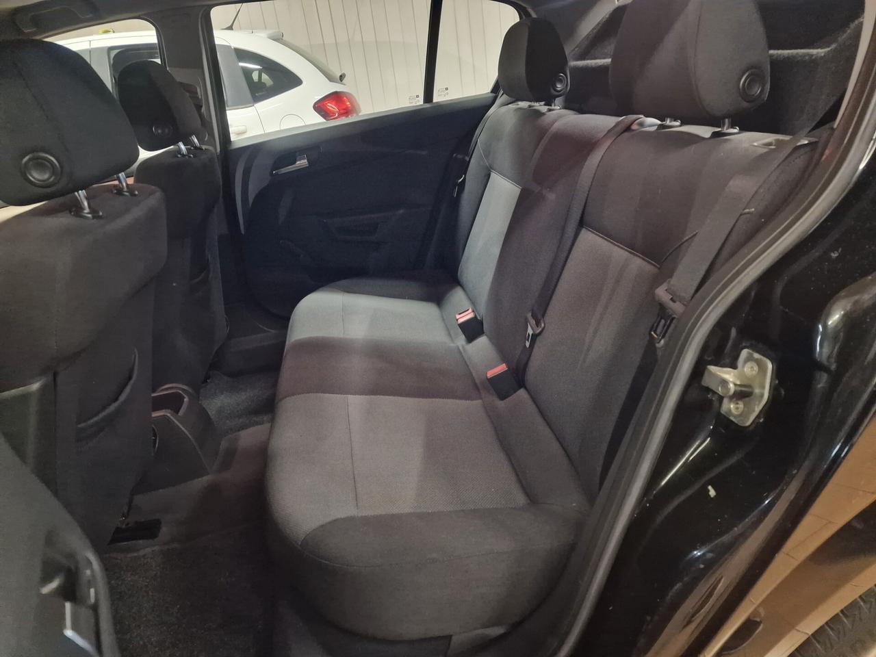 Opel Astra 1.3 CDTI 5 porte Enjoy, 97 mila chilometri