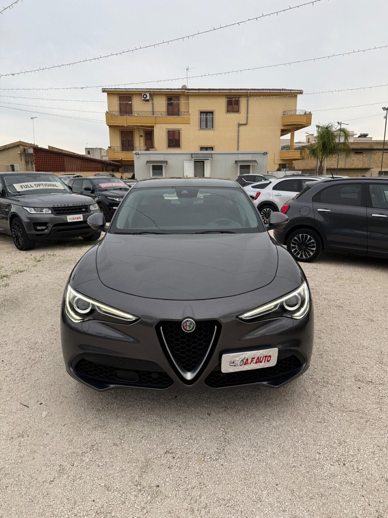 Alfa Romeo Stelvio 2.2 Turbodiesel 190 CV AT8 RWD Executive