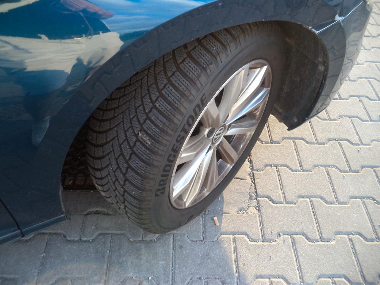 Volkswagen Passat Variant 1.6 TDI SCR DSG Business BMT