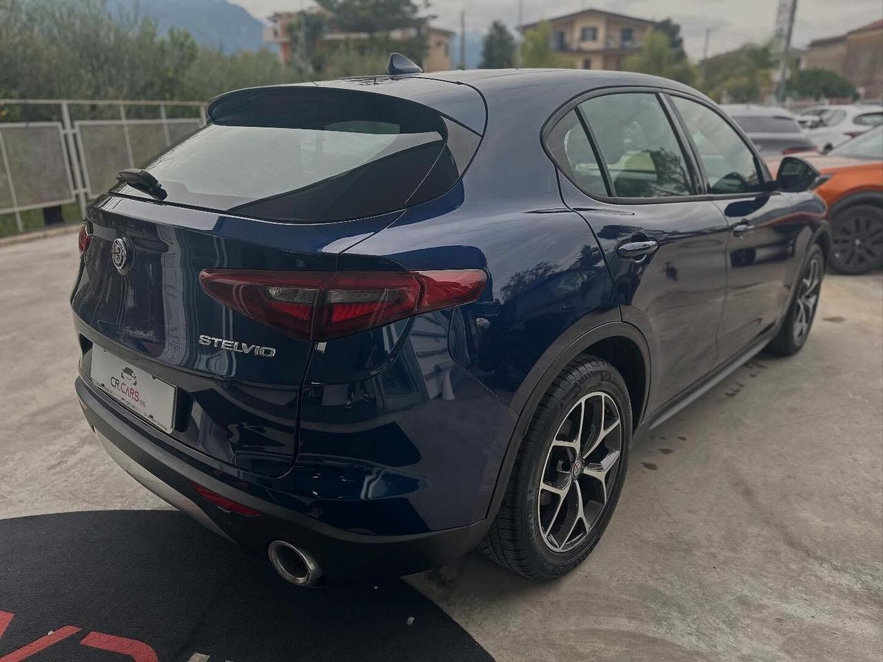 Alfa Romeo Stelvio 2.2 Turbodiesel 190 CV AT8 RWD Executive