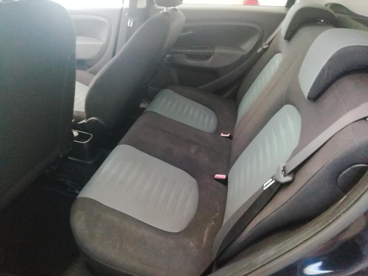Fiat Grande Punto Grande Punto 1.4 5 porte Dynamic Natural Power "SOLO 121.000 KM"