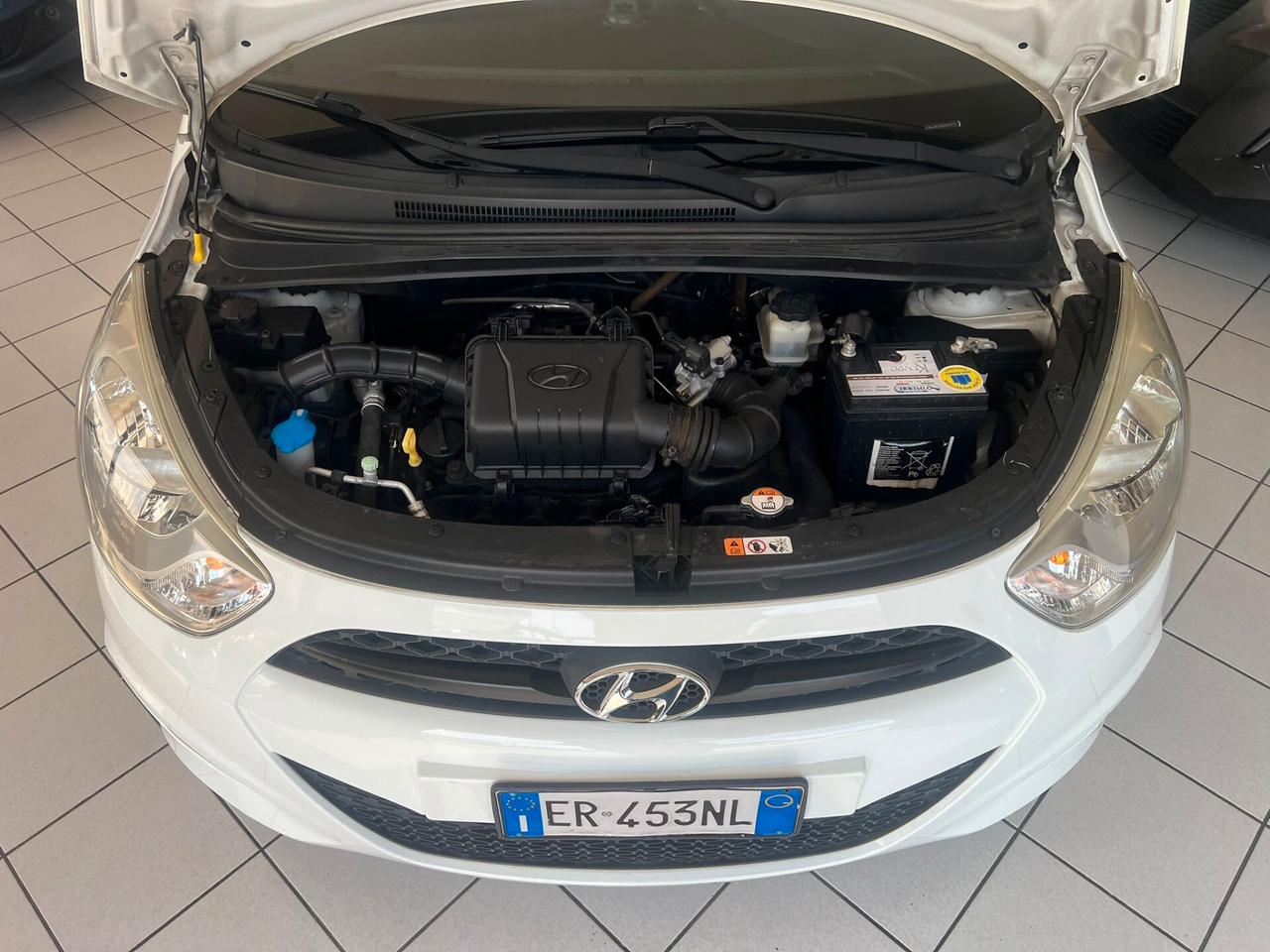 Hyundai i10 1.1 12V Sound Edition