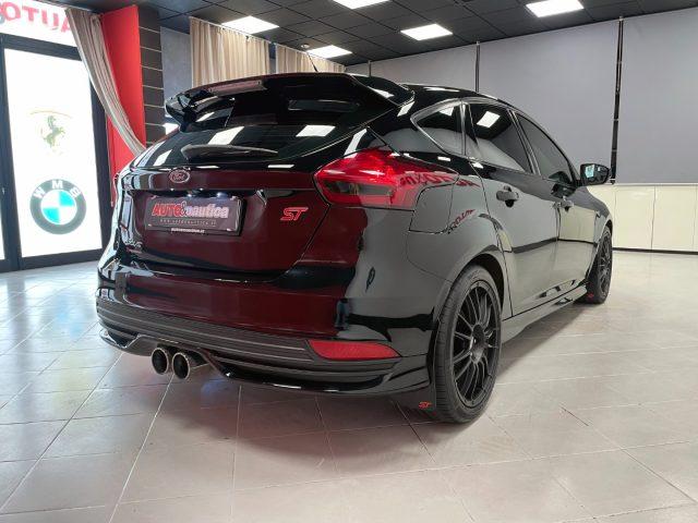 FORD Focus 5P 2.0 ECOBOOST ST 250CV