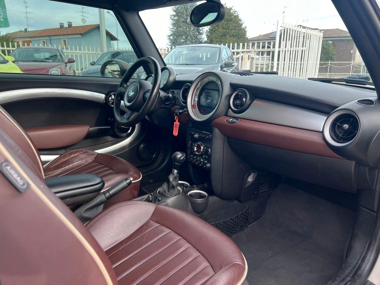 Mini 2.0 16V Cooper D Cabrio Automatica