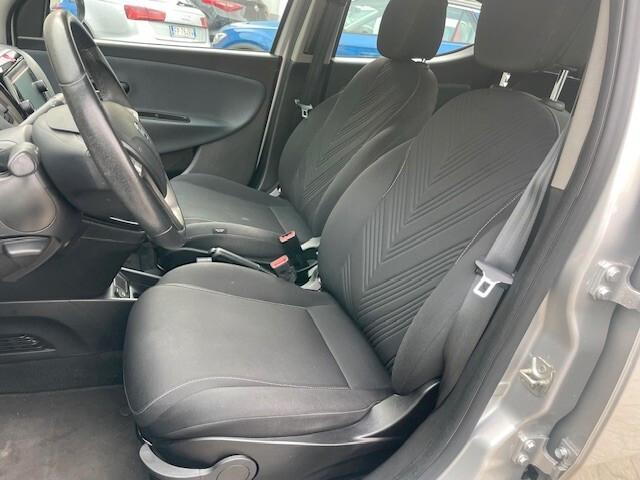 Lancia Ypsilon 1.0 5 porte S&S Hybrid Gold Garanzia 12M Prezzo vero!!!!!