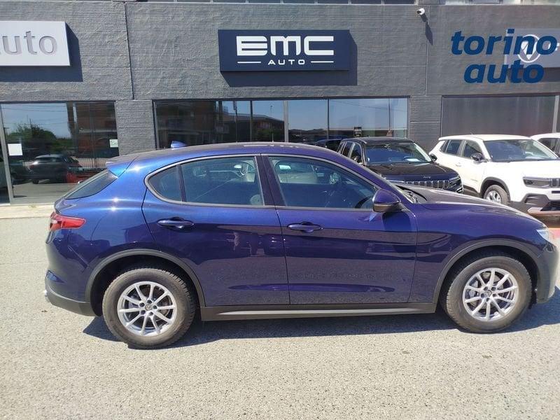 Alfa Romeo Stelvio 2.2 Turbo Diesel 160CV AT8 RWD Business