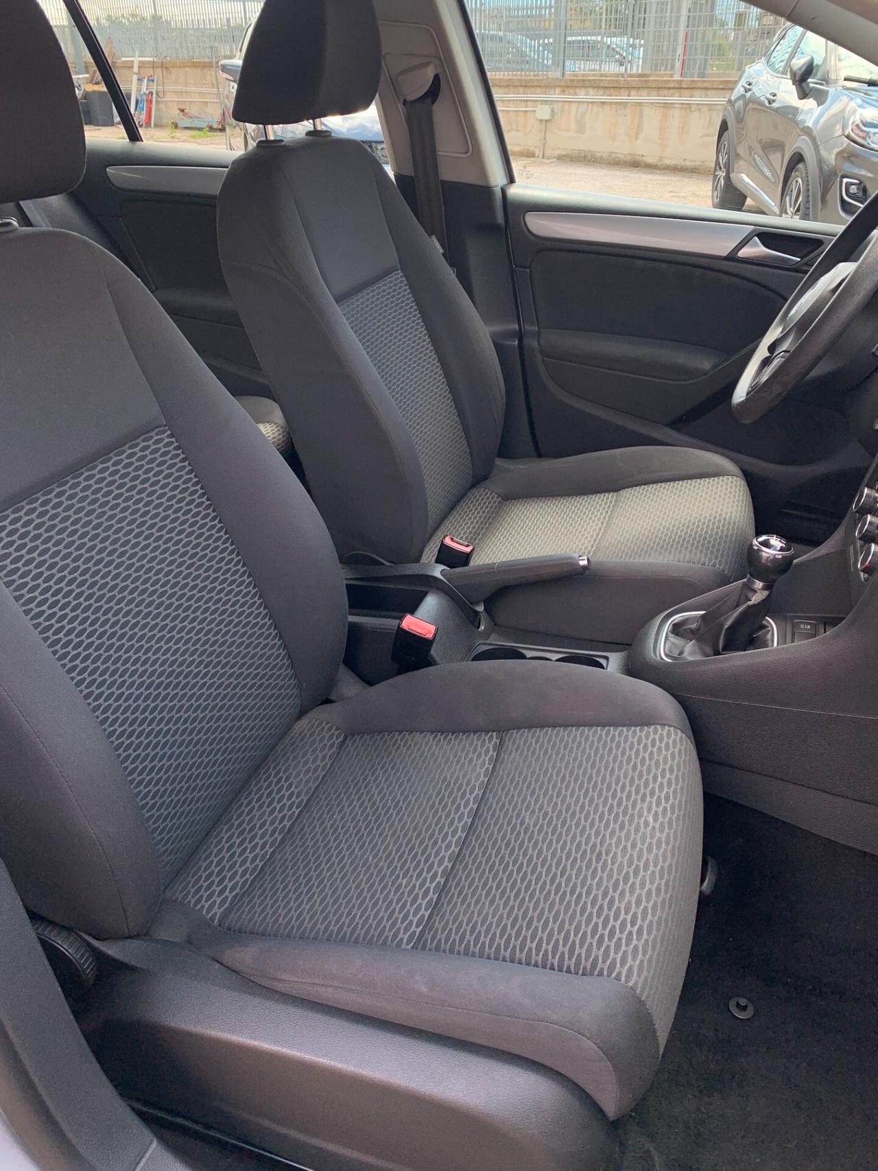 Volkswagen Golf 1.6 TDI DPF 5p. Comfortline