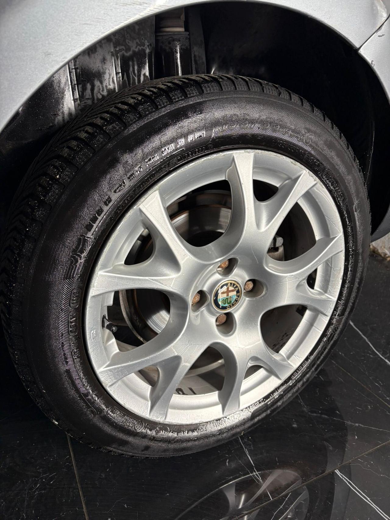 Alfa Romeo MiTo 1.4 Distinctive gpl unico propritario