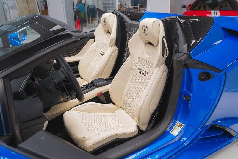 Lamborghini Huracán LAMBORGHINI HURACAN EVO SPYDER