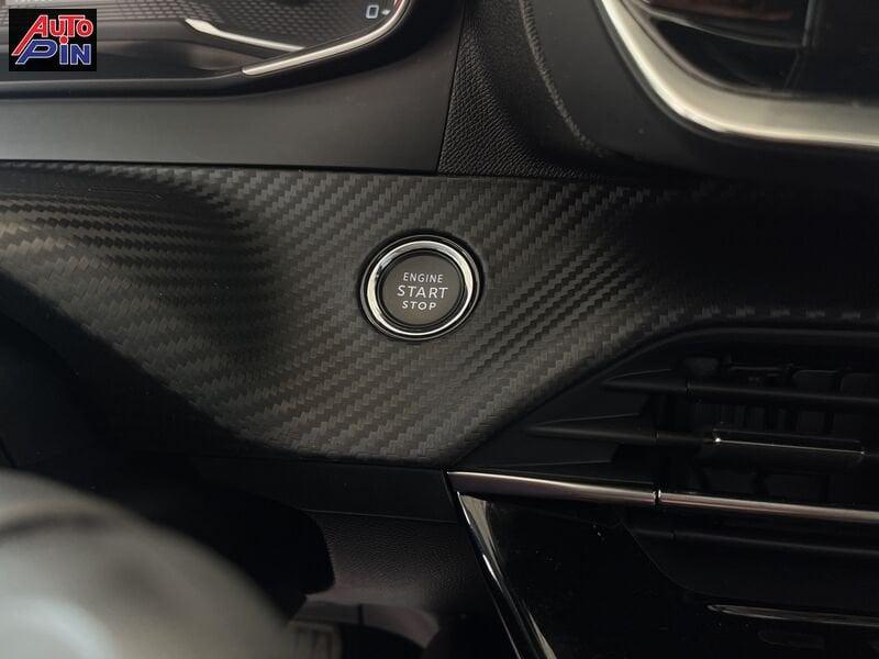 Peugeot 2008 BlueHDi 130 S&S EAT8 Allure