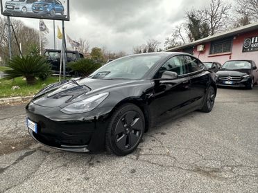 Tesla Model 3 Model 3 RWD Unipro Fun. Guida autonoma al massimo potenziale 30900 km Permute Rate e Finanziamenti