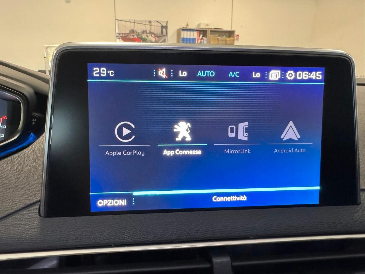 Peugeot 3008 PURETECH TURBO 130 EAT6 ALLURE 2017