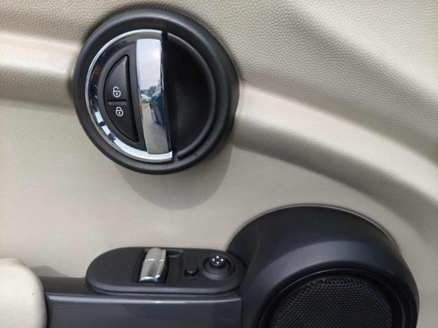 MINI One 1.2 One 75 CV