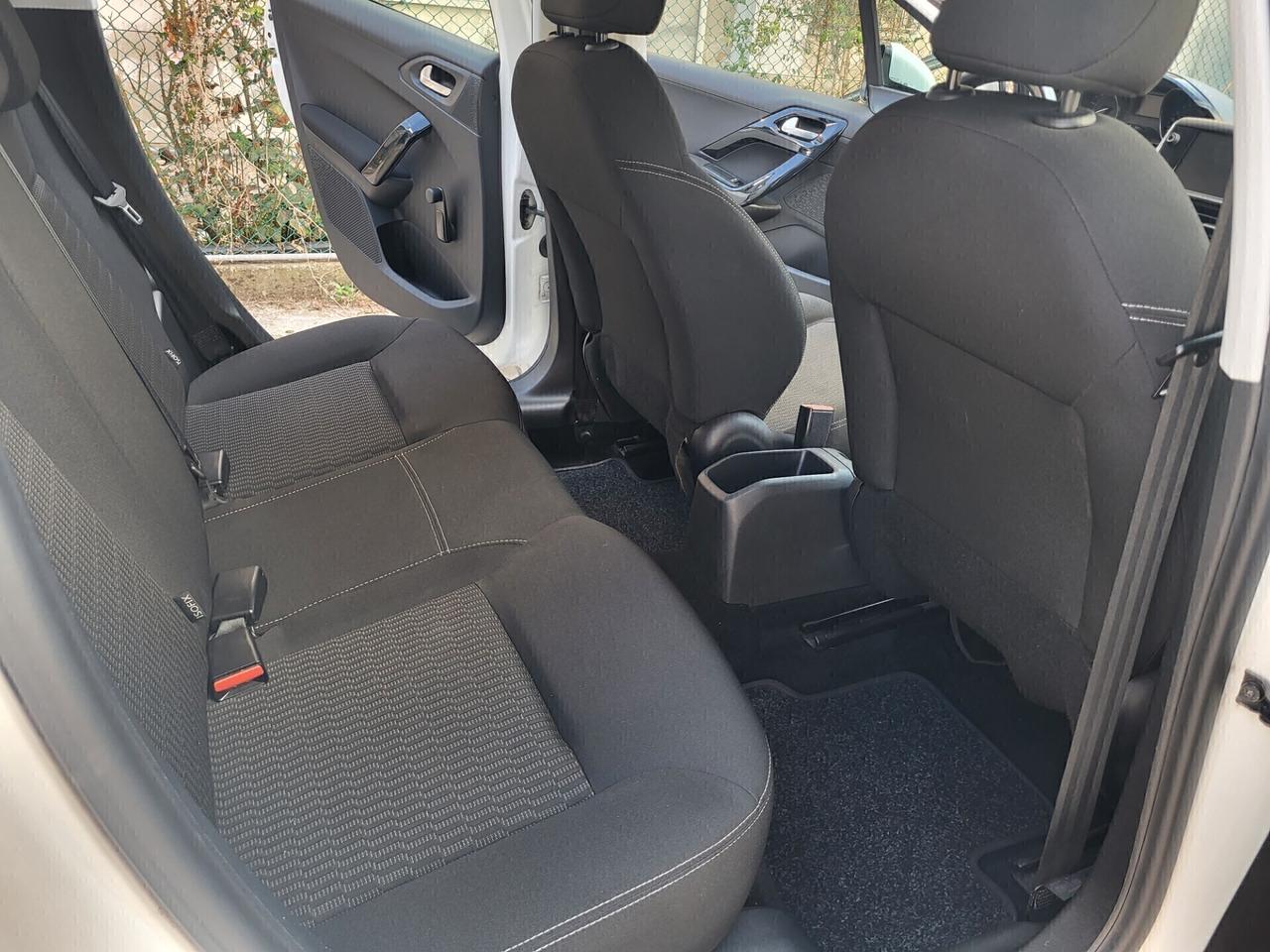 Peugeot 208 BlueHDi 75 5 porte Active