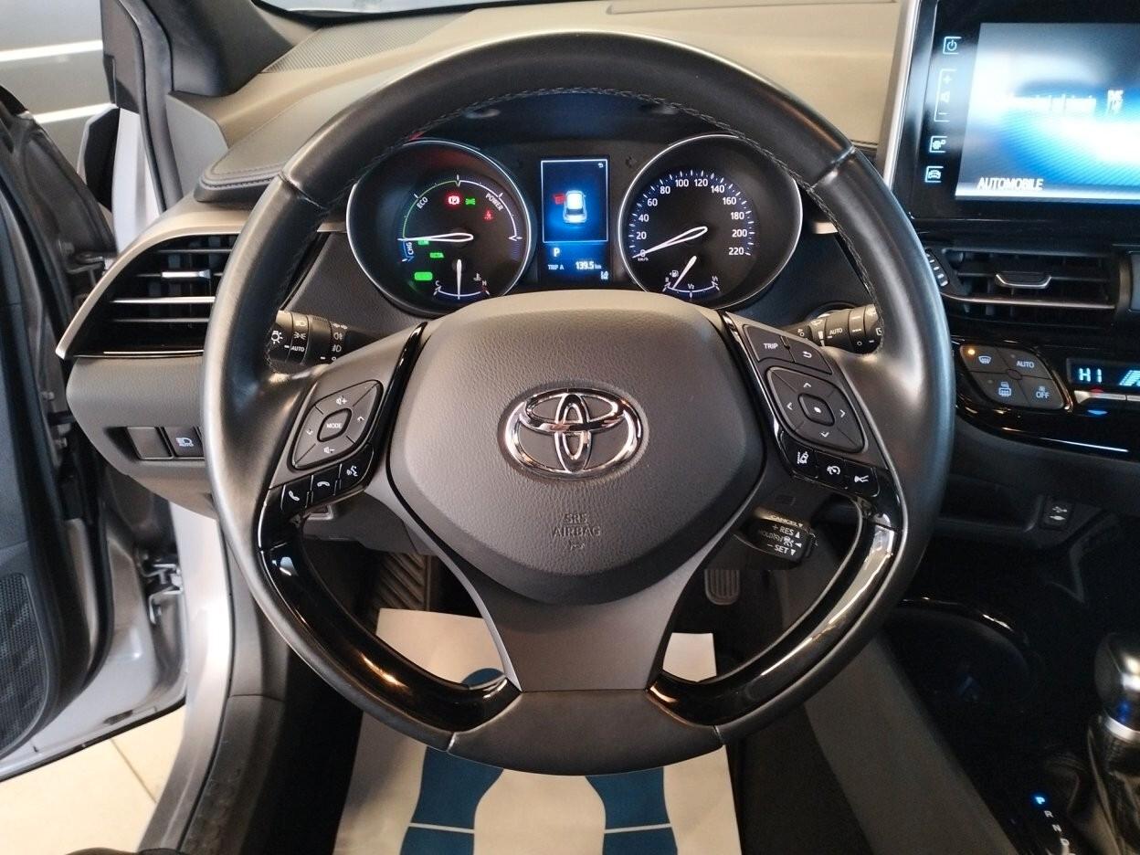 Toyota C-HR 1.8h Lounge 2wd e-cvt