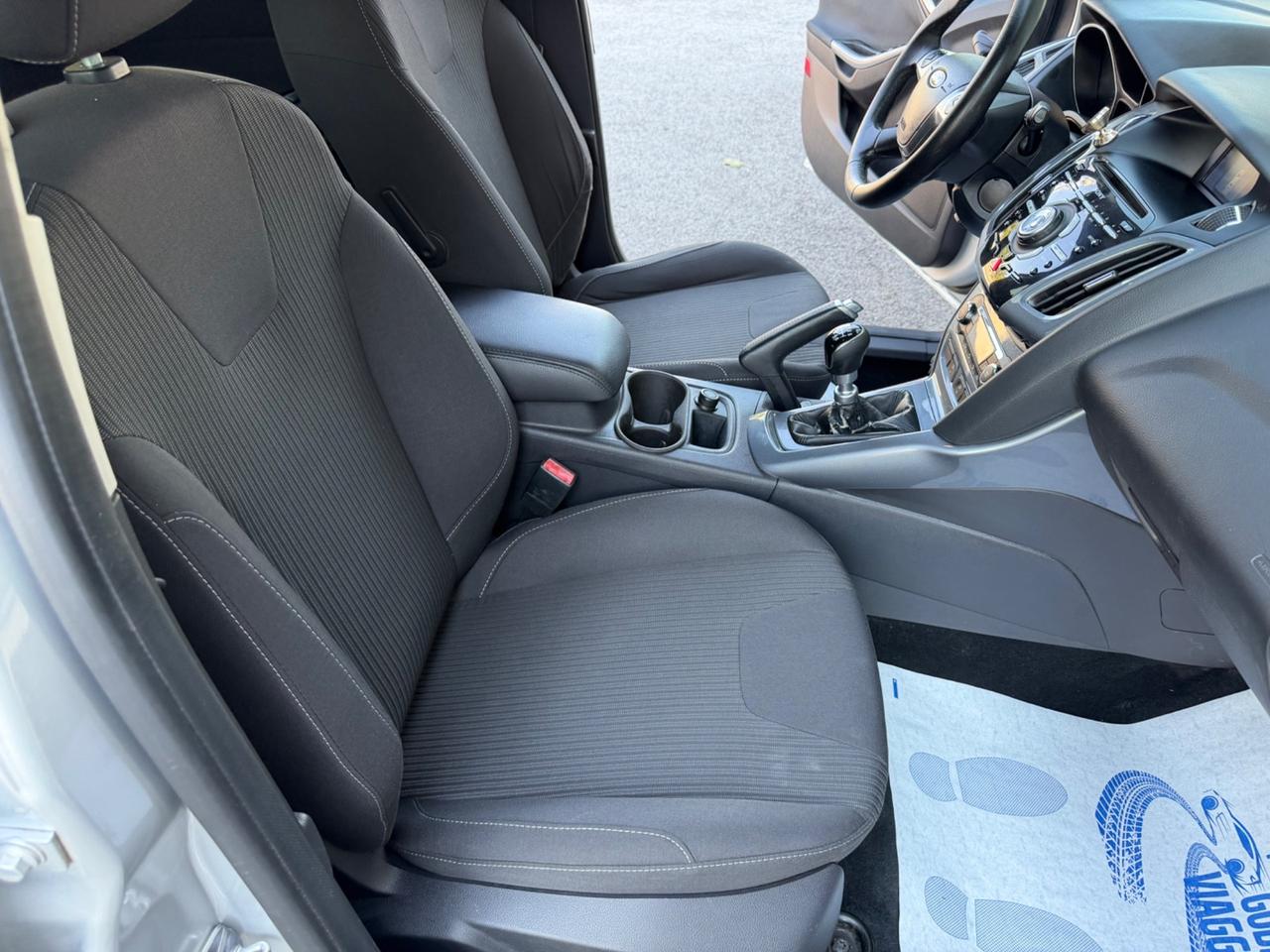 Ford Focus 1.6 TDCi 95 CV Titanium
