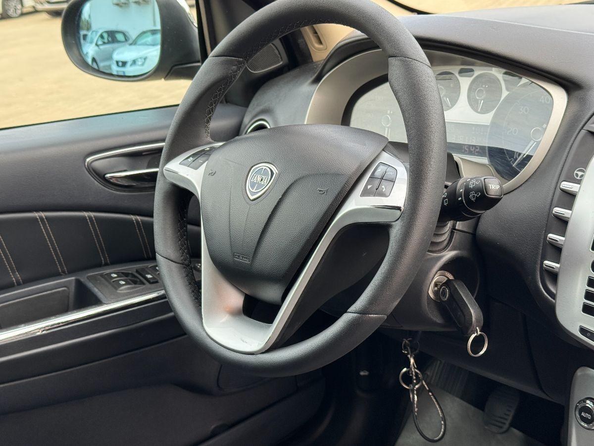 LANCIA Delta 1.6 MJT Platino