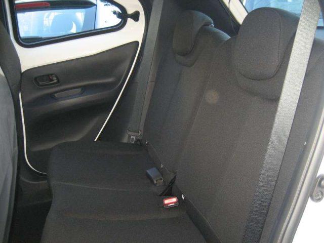 TOYOTA Aygo X 1.0 VVTI -72 CV 5 P ACTIVE