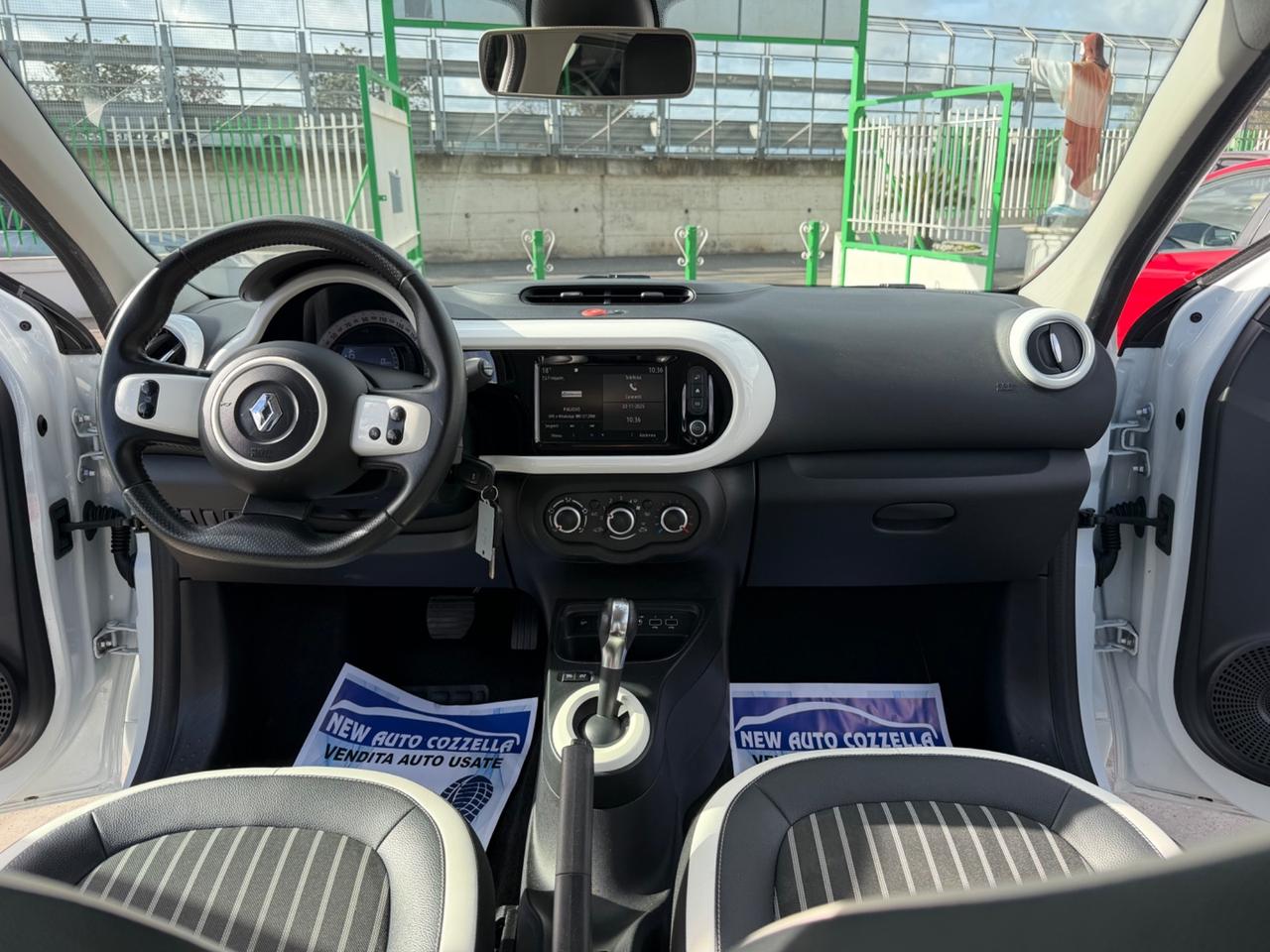 Renault Twingo TCe 95 CV EDC Intens
