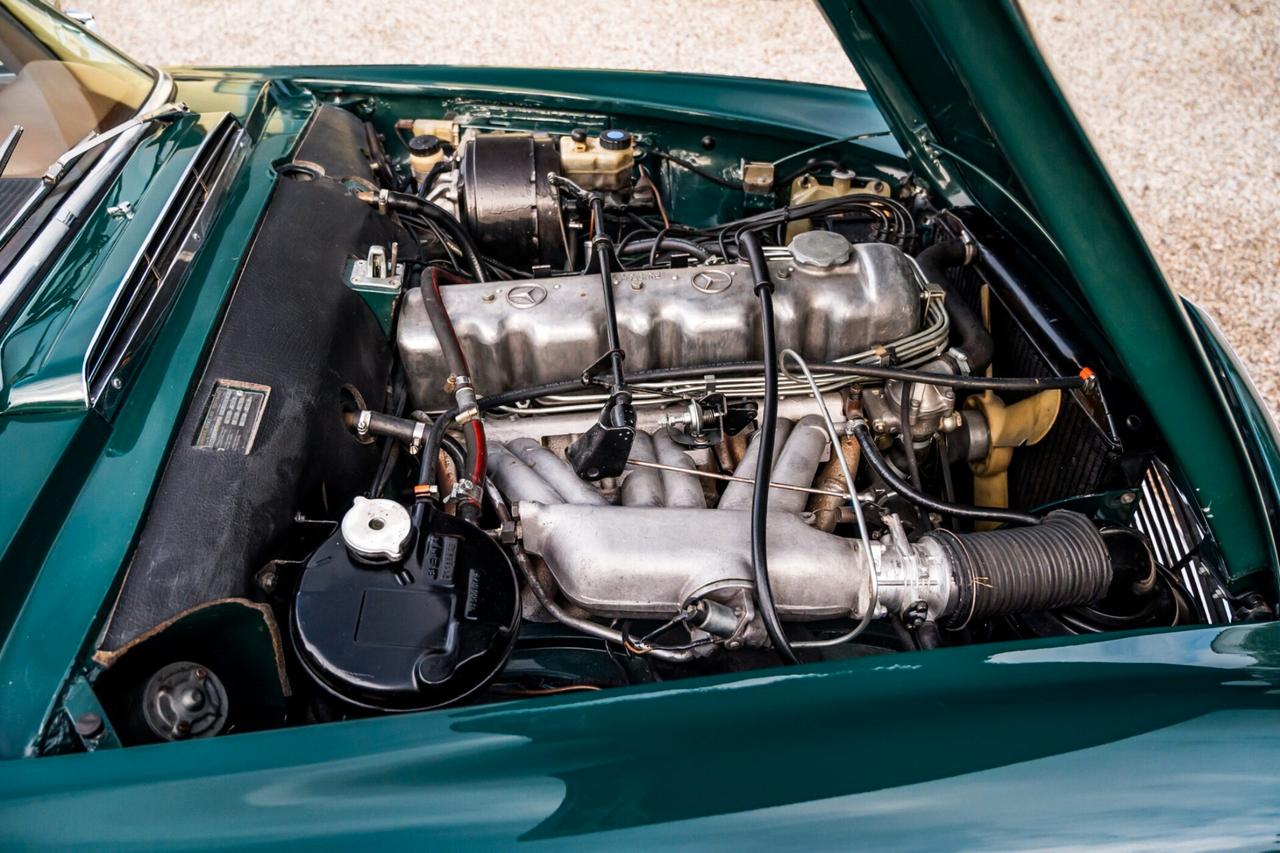 Mercedes-benz SL 230 Pagoda