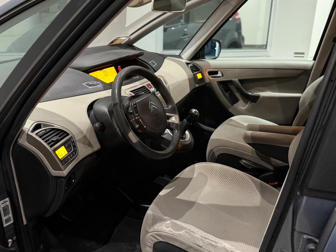 Citroen C4 Picasso 1.6 HDI ELEGANCE Per Neopatentati