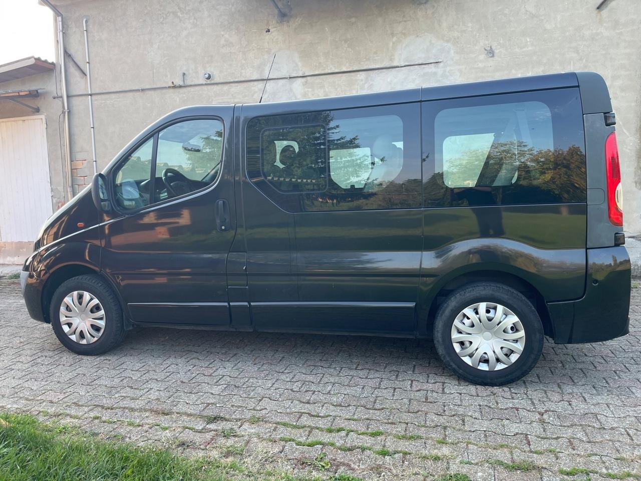Opel Vivaro 2.0 CDTI 120CV 9 posti
