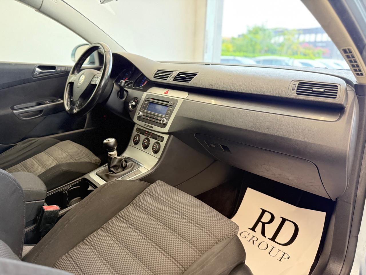 Volkswagen Passat 2.0 16V TDI Sportline 140cv