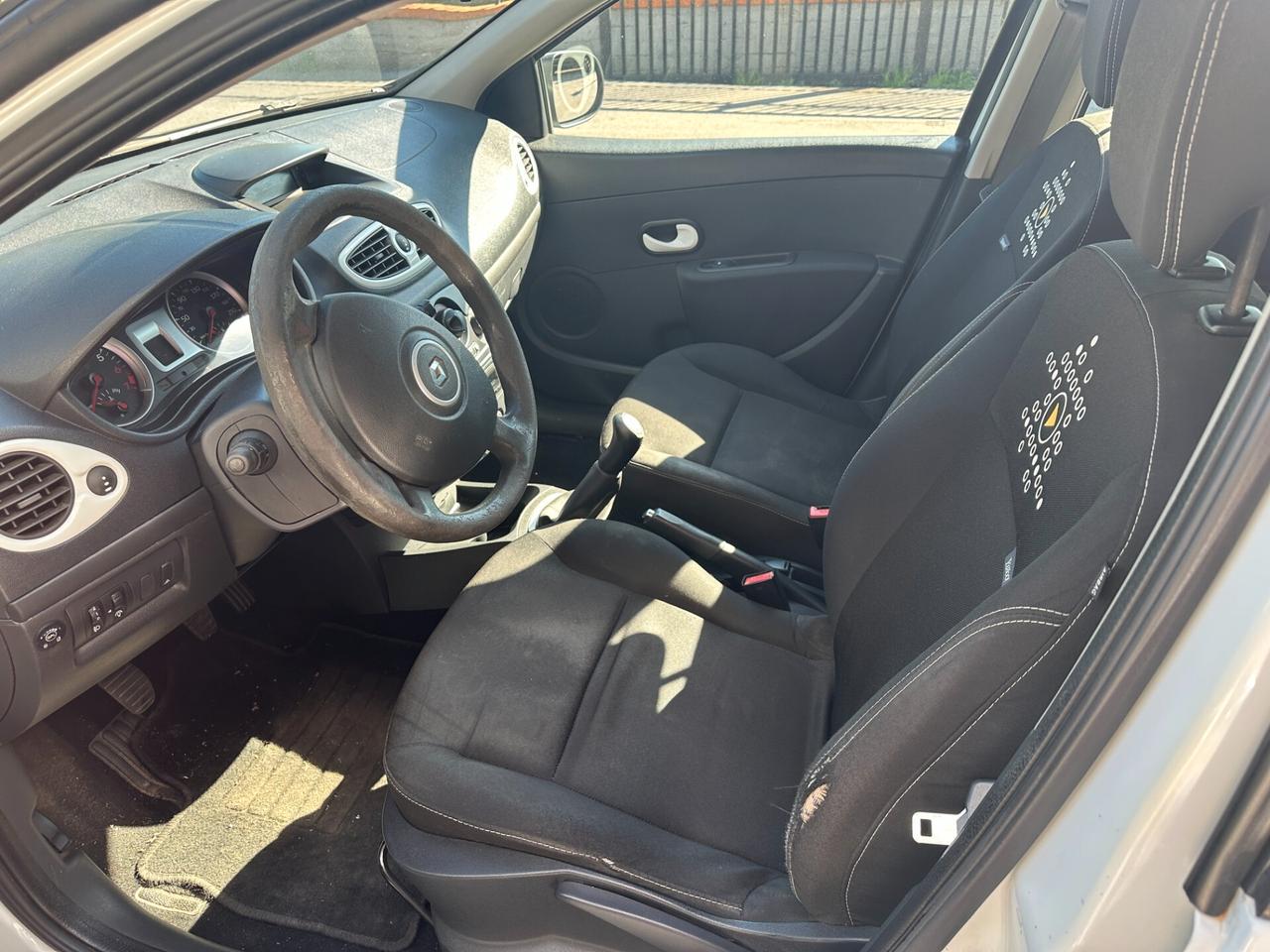 Renault Clio 1.2 16V 5 porte GPL Yahoo!