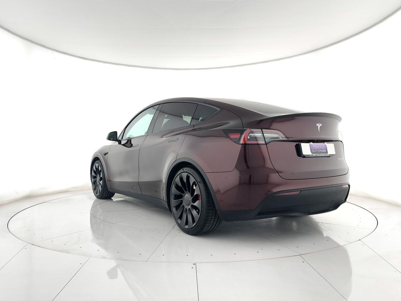 TESLA Model Y Performance Dual Motor awd +AUTOPILOT