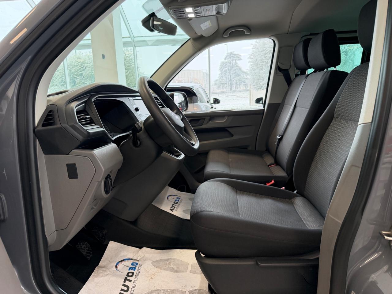 Volkswagen Caravelle 2.0 TDI 110CV PC Trendline 9 posti